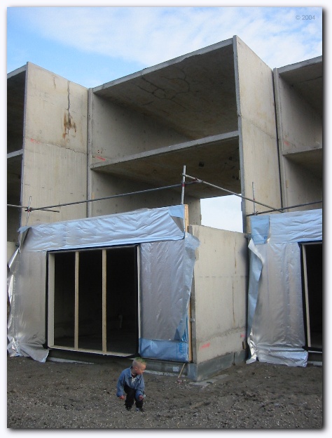 452x601 pixels (103K)