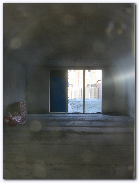 452x601 pixels (75K)